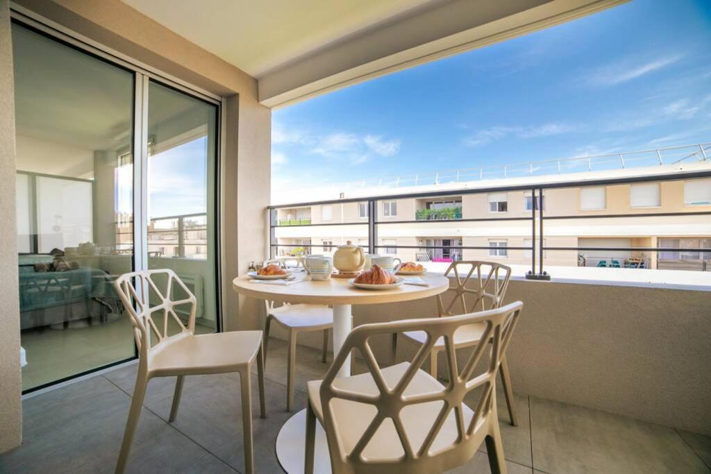Marina Bay Apartment Antibes Luaran gambar